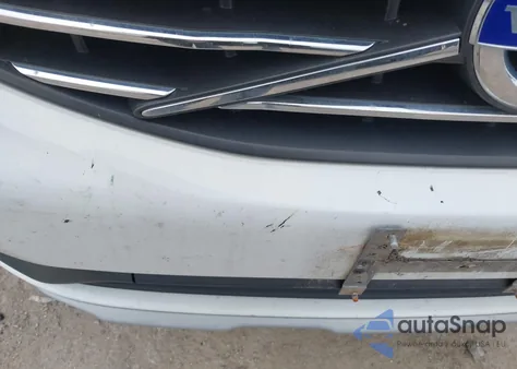 2016 Volvo Xc60 T5 Premier from USA, damaged, VIN YV4612RK6G2861119